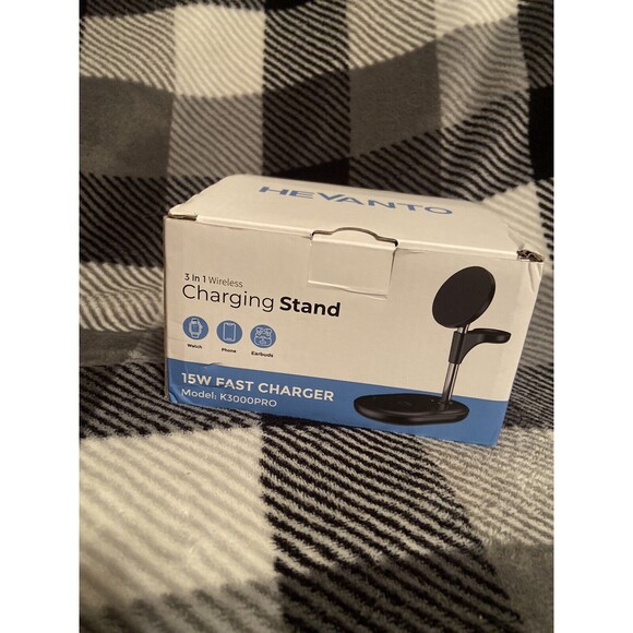 3 in 1 Magsafe Wireless Charger Stand for Iphone, Apple Watch and Airpod - Picture 2 of 7